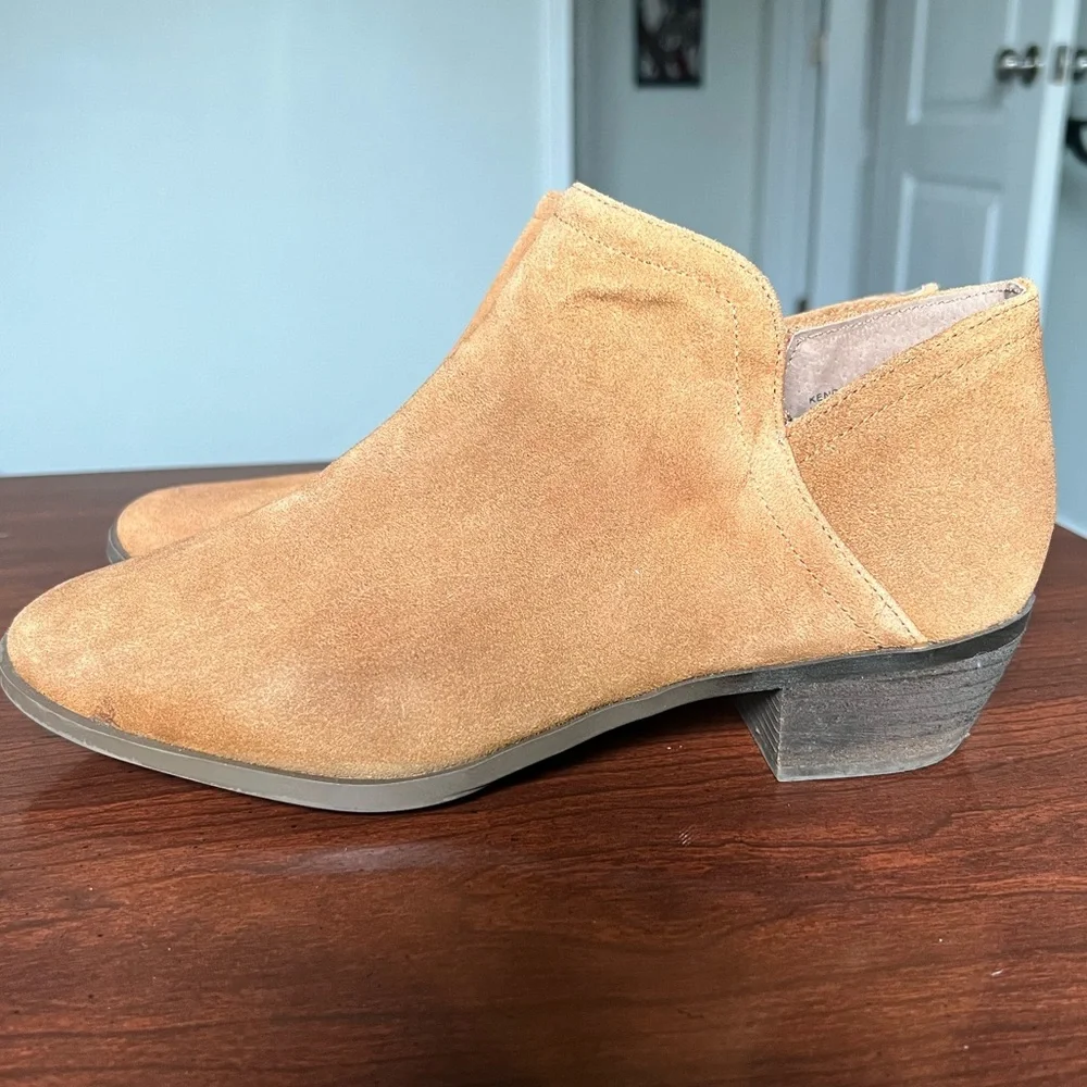 Crown & ivy | brown ankle boots - 9.5